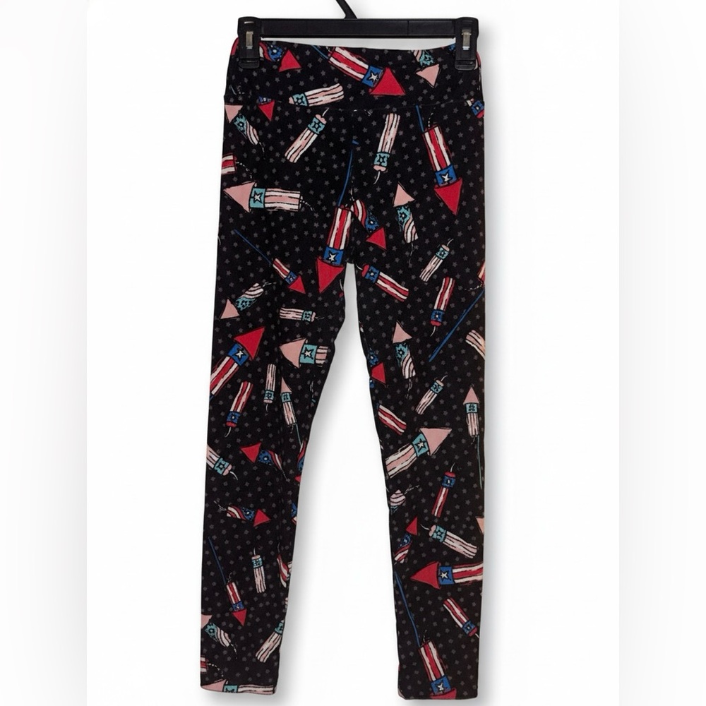 Lularoe Leggings Black Fireworks Fitted Soft Casual Holiday Everyday OS